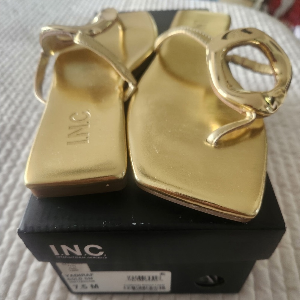 INC International Concepts Women's Metallic Gold Sandals-size 7.5